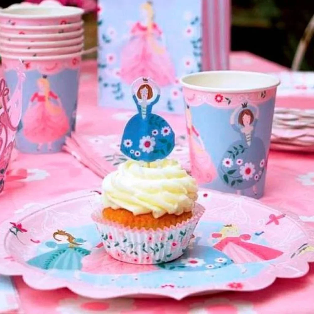 NWT - (set of 24) Meri Meri Paper Plates I'm A Princess (set of 24)